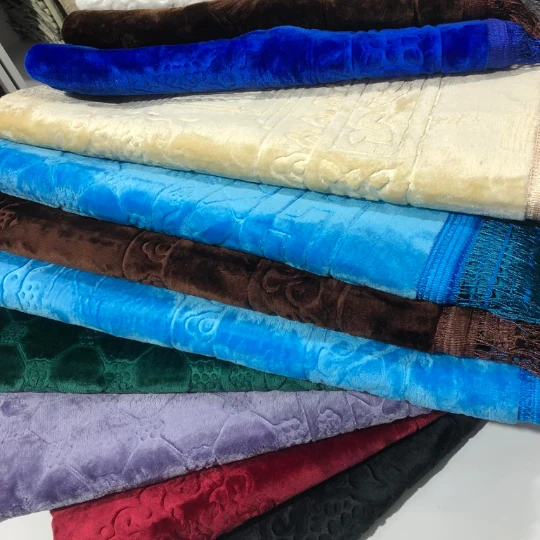 Peluş Seccade 